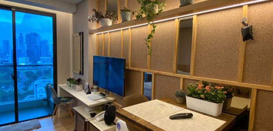 Capitol Suites Studio 1BR
