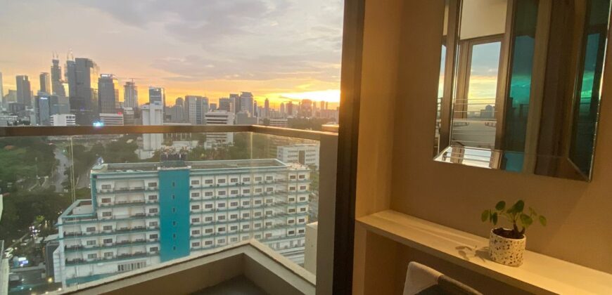 Capitol Suites Studio 1BR